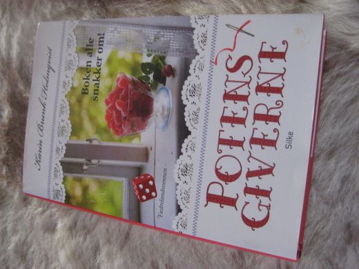 Holmquist, Karin Brunk: POTTENS GIVERNE. 2010.