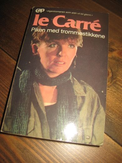 LE CARRE: Piken med trommestikkene 1986