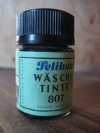 Flaske med innhold Pelikan WASCHE TINTE 807 Fra Engeset Skule Skodje 50-60 tallet