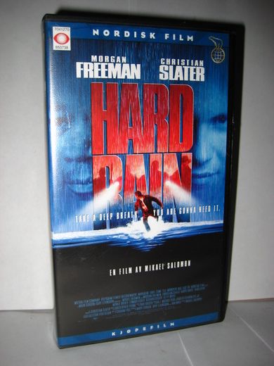 HARD RAIN 1996 1t 36 min 15 års aldersgrense