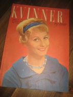 1959 nr 009 KVINNER og klær