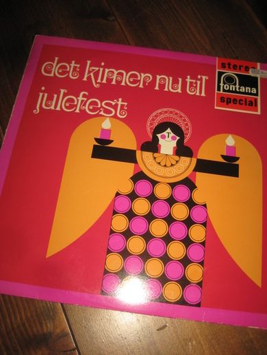 KJELL PEDERSEN BARNEKOR: det kimer nu til julefest 1968