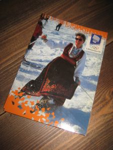 515, LOOC 1991,  Telemark skiing in national costume.