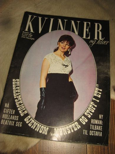 1966 nr 011 KVINNER OG KLÆR