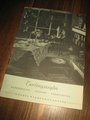 Tevlingsreglar NORGES BONDEUNGDOMSLAG Borddekking - trekamp- kakepynting 1954