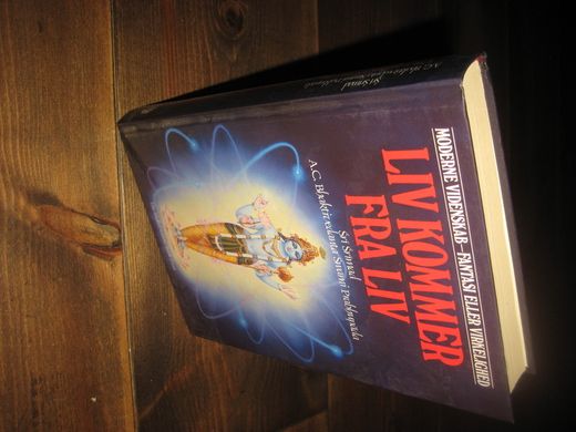 LIV KOMMER FRA LIV 1990