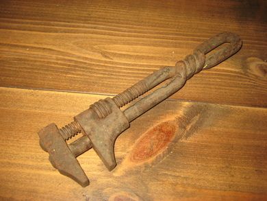 Gammel tang noe for deg? Ca 25 cm lang 40-50 tallet