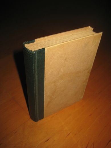 LIE, HÅKON: VI SYNGER. EI SANGBOK FOR HEIM OG LAG. 1946.