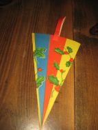 Ubrukt 6 kanta julekurv fra 40 tallet Laga av papp dekorativ Er ferdigbretta må berre presses ut til en kurv Nr 6