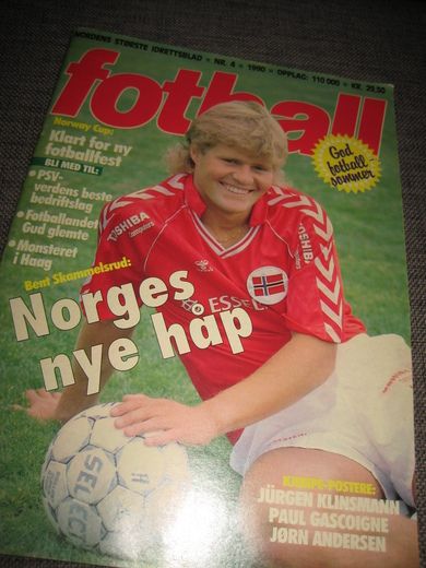 1990 nr 004 fotball