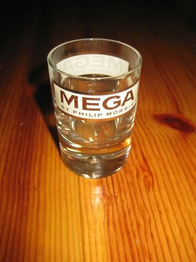 Reklameglass fra Phillips Morris MEGA 60 tallet