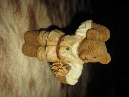 Pen porselensfigur ca 10 cm høg