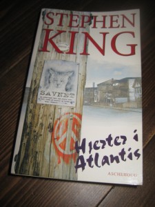 KING, STEPHEN: Hjerter i Atlantis. 2001.