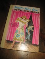 Keene: Detektiv Nancy Drew og tryllesvindelen Bok nr 61 1979