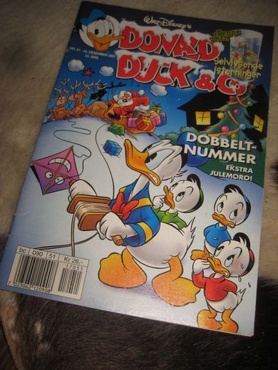 2001 nr 051 DONALD DUCK & CO