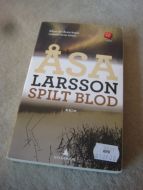LARSSON ÅSA: SPILT BLOD 2010