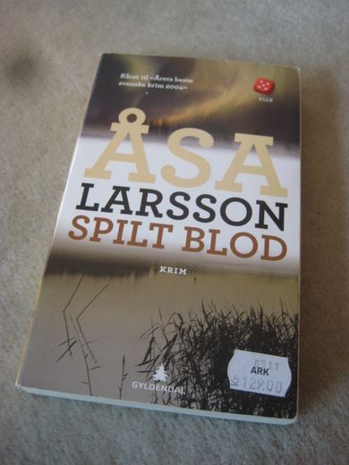 LARSSON ÅSA: SPILT BLOD 2010