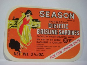 SEASON DIETETIC BRISLING SARDINES, fra Season Products Corp, Stavanger.