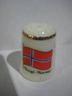 Fingerbøl i porselen