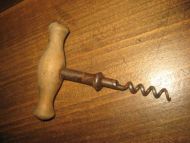 Eldre korkåpner med treskaft 50 tallet