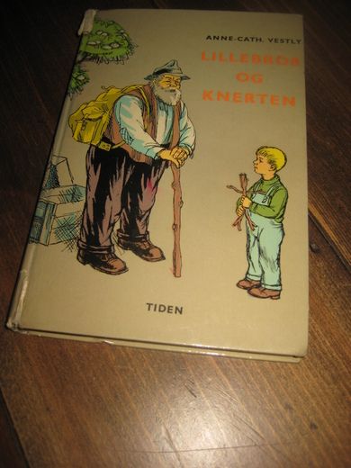 VESTLY ANNE CATH: LILLEBROR OG KNERTEN 1962
