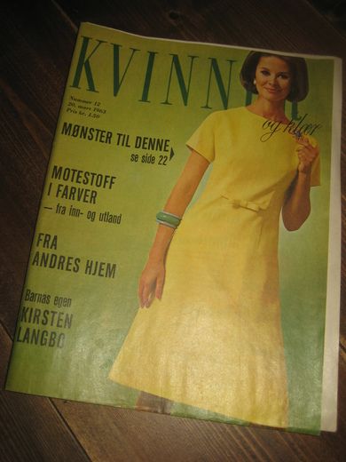 1963 nr 012 kvinner OG KLÆR