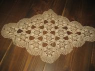 Meget pen hekla duk heimegjort ca 46 cm lang