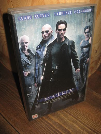 THE MATRIX 1999 15 år 2 t 16 min