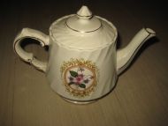 Pen tekanne ca 19 cm høg WOOD & SONS England tidleg 1900