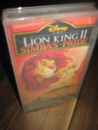 LION KING II. SIMBAS PRIDE. 82 MIN.