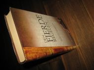 Thomason: DEN FJERDE REGELEN. 2004. 