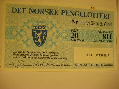 1984, trekning 811,                  DET NORSKE PENGELOTTERI.            Nr. 0956569.