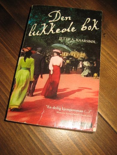 KAARSBØL: DEN LUKKEDE BOK 2010