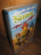 SHREK. 2001, 93 MIN, 7 ÅR.
