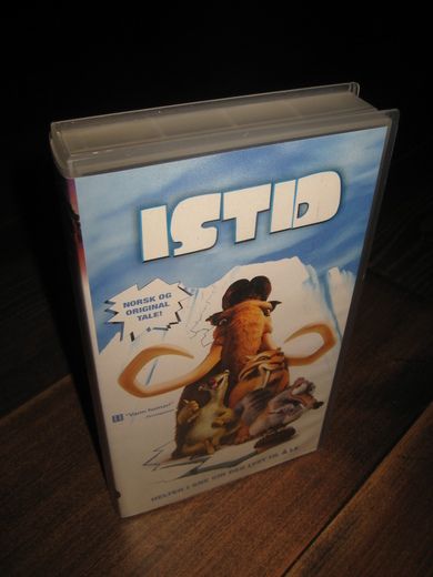 ISTID. 2002, 78 MIN, 7 ÅR.