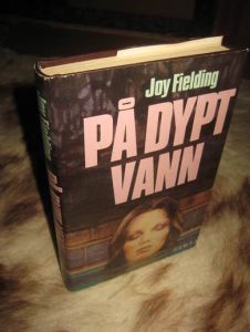 FIELDING: PÅ DYPT VANN. 1987.
