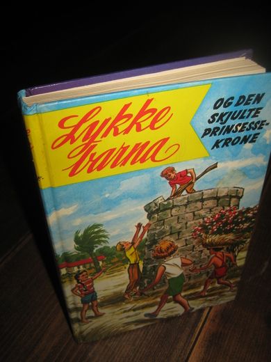 West: Lykke Barna OG den skjulte prinsesse krone Bok nr 10
