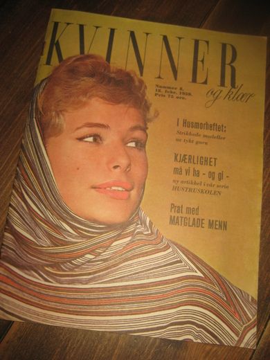 1959 nr 008 KVINNER og klær