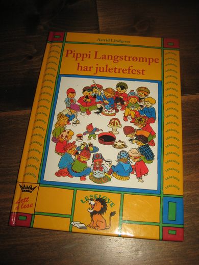 Lindgren, Astrid: Pippi Langstrømpe har juletrefest. 2002.
