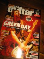 TOTAL GUITAR 2002 FEBRUARY ISSUE 093