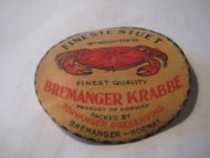 Pen etikett fra TORVANGER PRESERVING, BREMANGER. BREMANGER KRABBE. Fineste stuet. 60 tallet. 