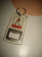 Flaske åpner med reklame fra JOHNNIE WALKER 60-70 TALLET