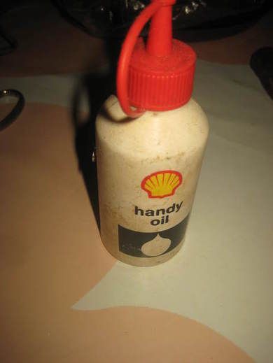 Plastflaske fra Shell Handy oil uten innhold 60 tallet