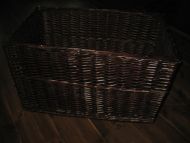 Fletta kurv av ukjendt opphav ca 77*44 cm stor 45 cm høg kan brukes til så mangt