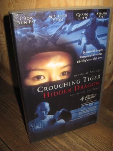 CROUCHING TIGER HIDDEN DRAGONS 2000 15år 1 t 55 min