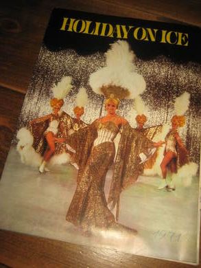 1971 HOLIDAY ON ICE