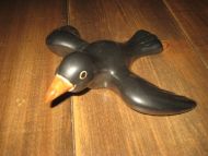 Pen fugl i porselen ca 20 cm lang