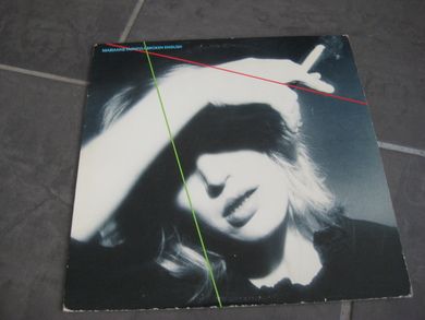 MARIANNE FAITHFUL: BROKEN ENGLISH ILPS 9570 1979