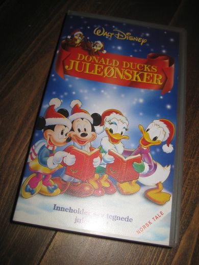 DONALD DUCKS JULEØNSKER. 2000, 53 MIN.