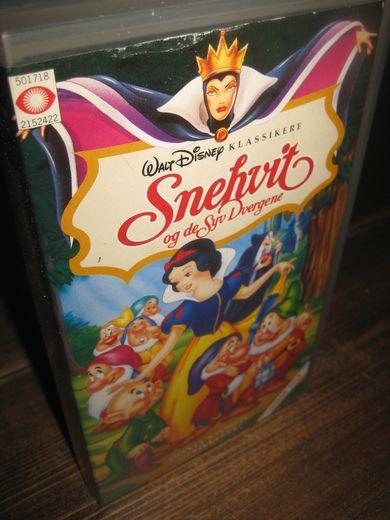 SNEHVIT OG DE SYV DVERGENE. 1937, 5 ÅR, 80 MIN.